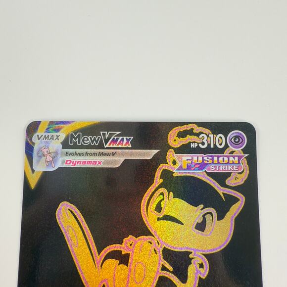 2022 Pokémon Mew VMAX – Gold Secret Rare (Fusion Strike Style) - Picture 2 of 6